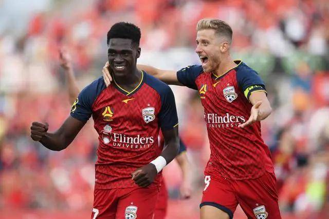 世界杯-姆巴佩2球 法国3-0完胜瑞典将战巴拉圭